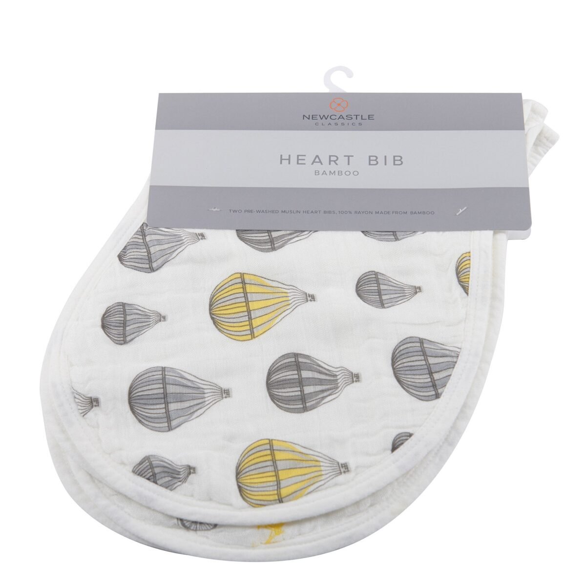Traveler bamboo heart bibs 2pk | cloudybébé baby product