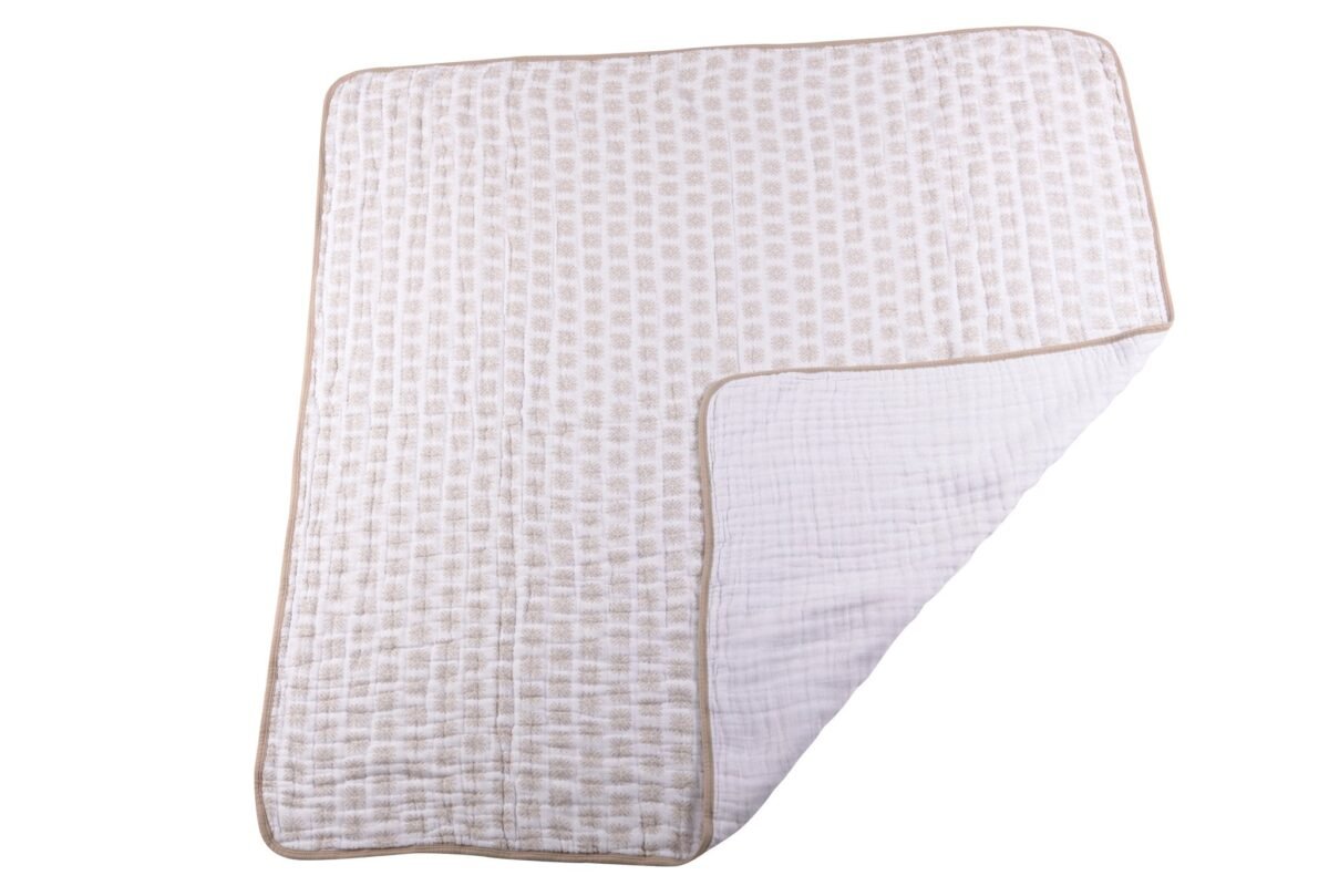 "luxurious flower child cotton muslin blanket - soft, cozy baby blanket with floral design for ultimate comfort. Ideal for flower child blanket lovers! "