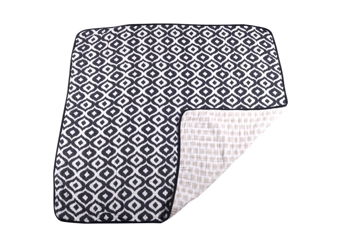 Morrocan blue and flower child cotton muslin newcastle blanket | cloudybébé baby product