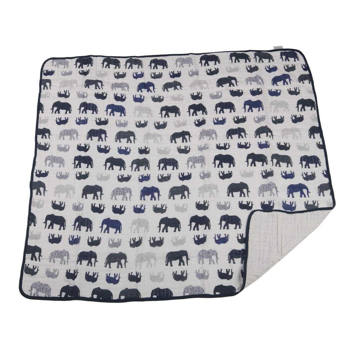 Blue elephant and spotted wave cotton muslin newcastle blanket | cloudybébé baby product