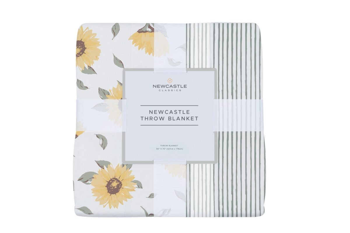 Sunflower farm and sage green stripe newcastle throw blanket | cloudybébé baby product