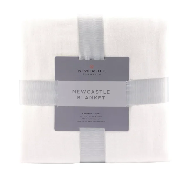 "Organic baby blanket in soft and pristine white bamboo. Provides ultimate comfort and warmth for newborns. Perfect for eco-conscious parents seeking a cozy and sustainable bedding option."