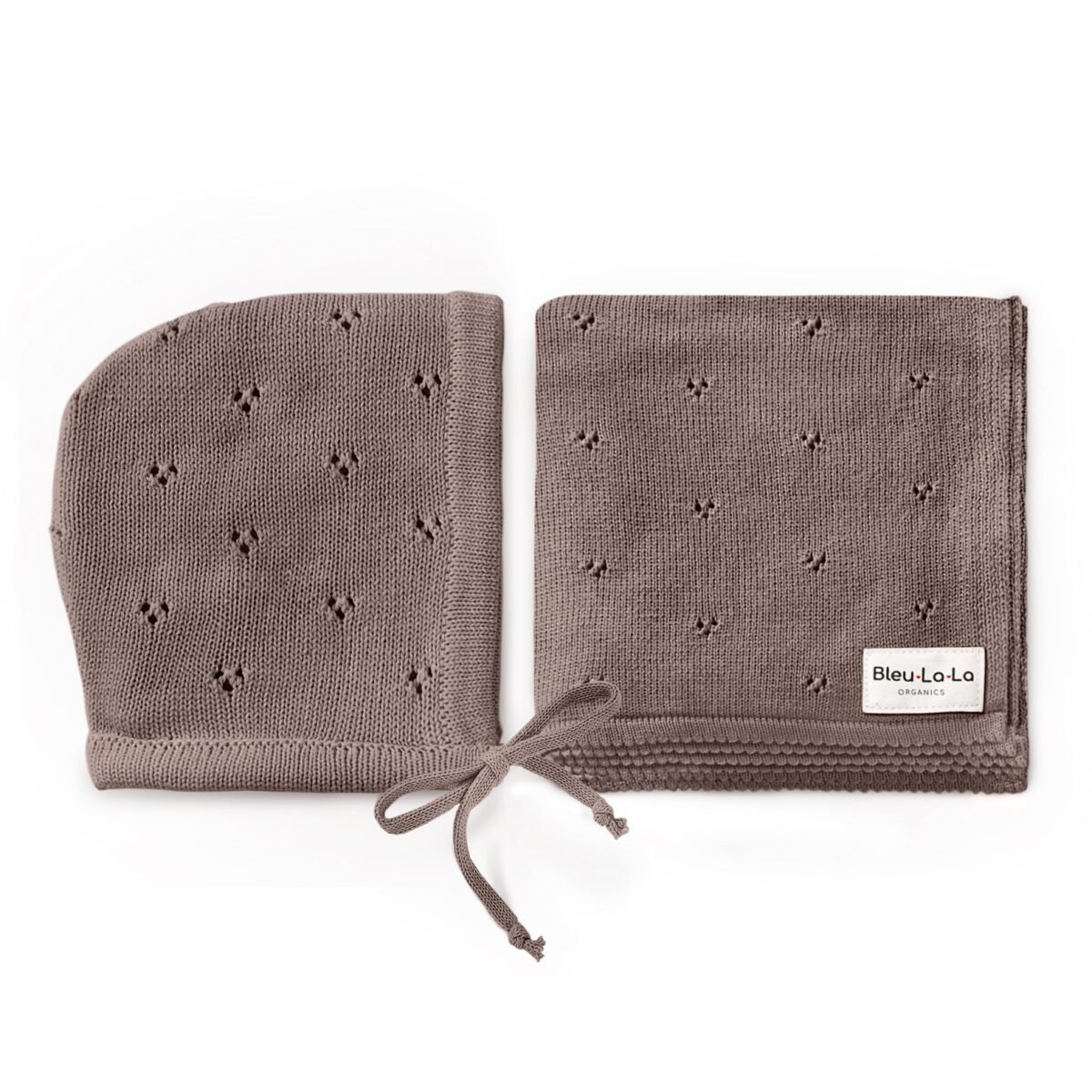 Organic pointelle swaddle blanket + hat gift set | cloudybébé baby product