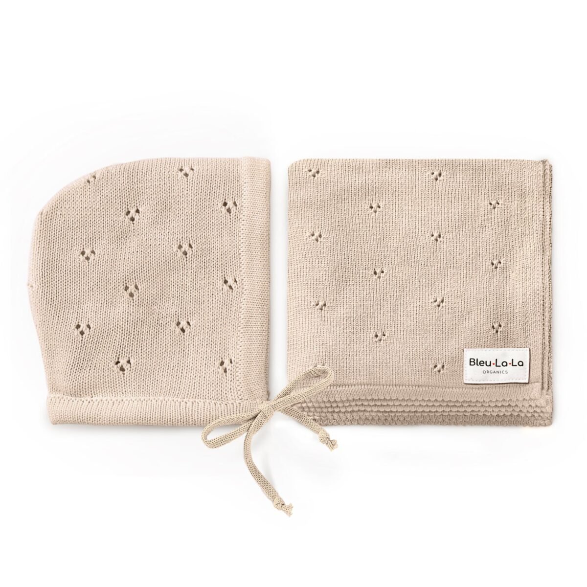 Organic pointelle swaddle blanket + hat gift set | cloudybébé baby product